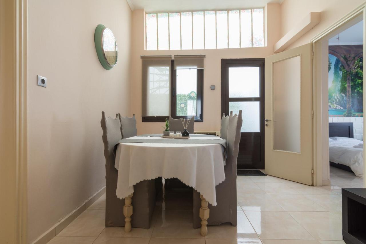 Delightful 2 Bedroom Flat Next To Mikrolimano Piraeus Ngoại thất bức ảnh