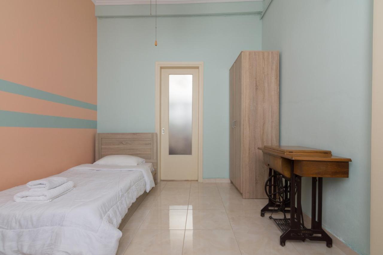 Delightful 2 Bedroom Flat Next To Mikrolimano Piraeus Ngoại thất bức ảnh